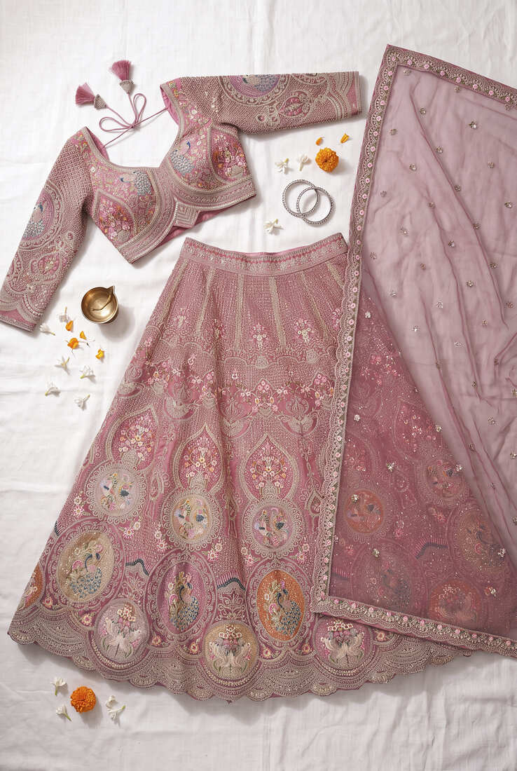 Dusty Rose Designer Lehenga Choli with Intricate Embroidery and Matching Dupatta – Elegant Ethnic Bridal/Wedding Wear
