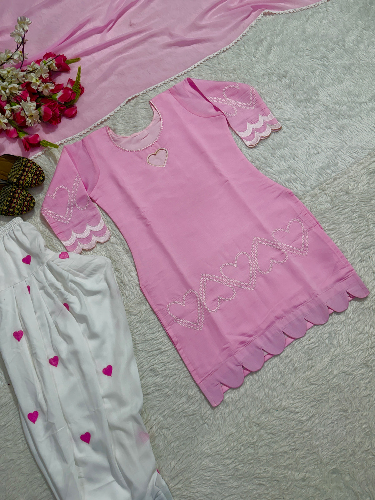 Đěsigner Party Wear Look Top With Farshi Salwar