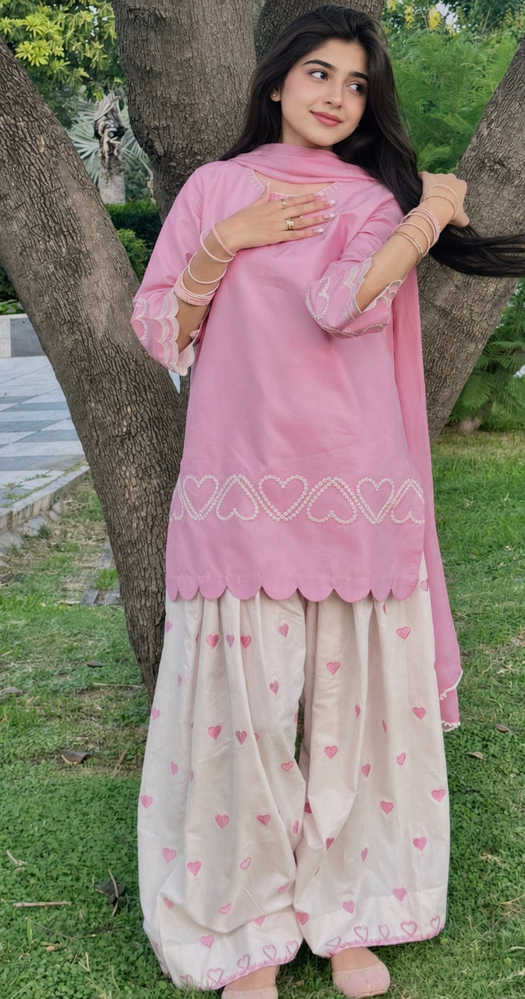 Đěsigner Party Wear Look Top With Farshi Salwar